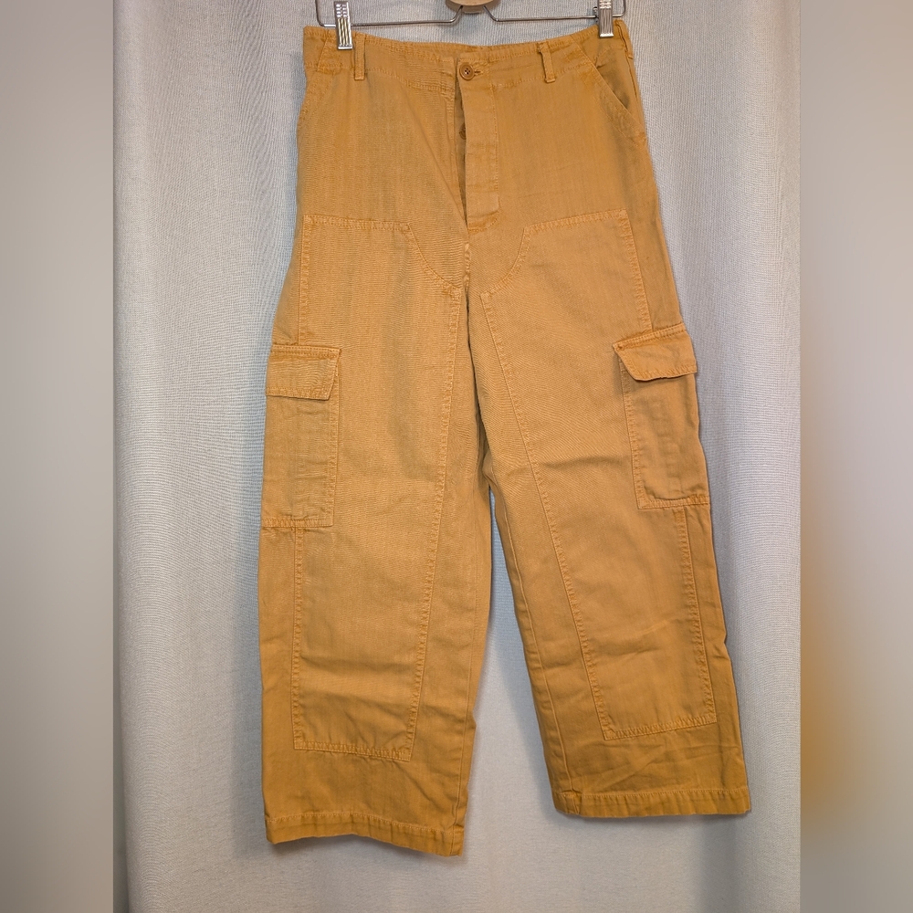 Universal Thread Mustard Yellow Cargo Pants Size 6